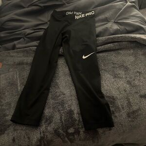 Nike crop pants